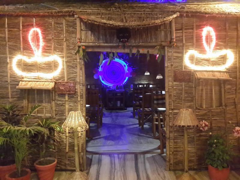 Treebo Trend Gupta Inn Varanasi Eksteriør bilde