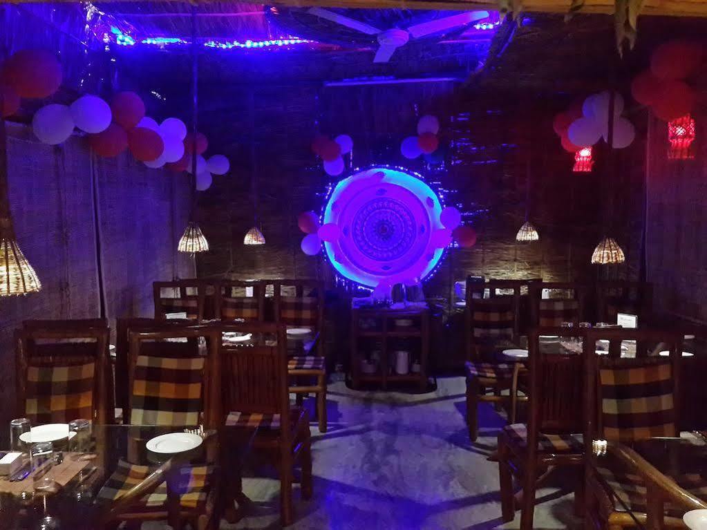 Treebo Trend Gupta Inn Varanasi Eksteriør bilde